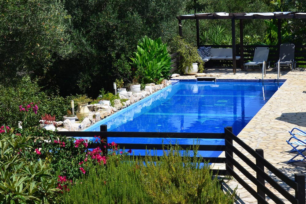 Photo of Outdoor in Leivathos