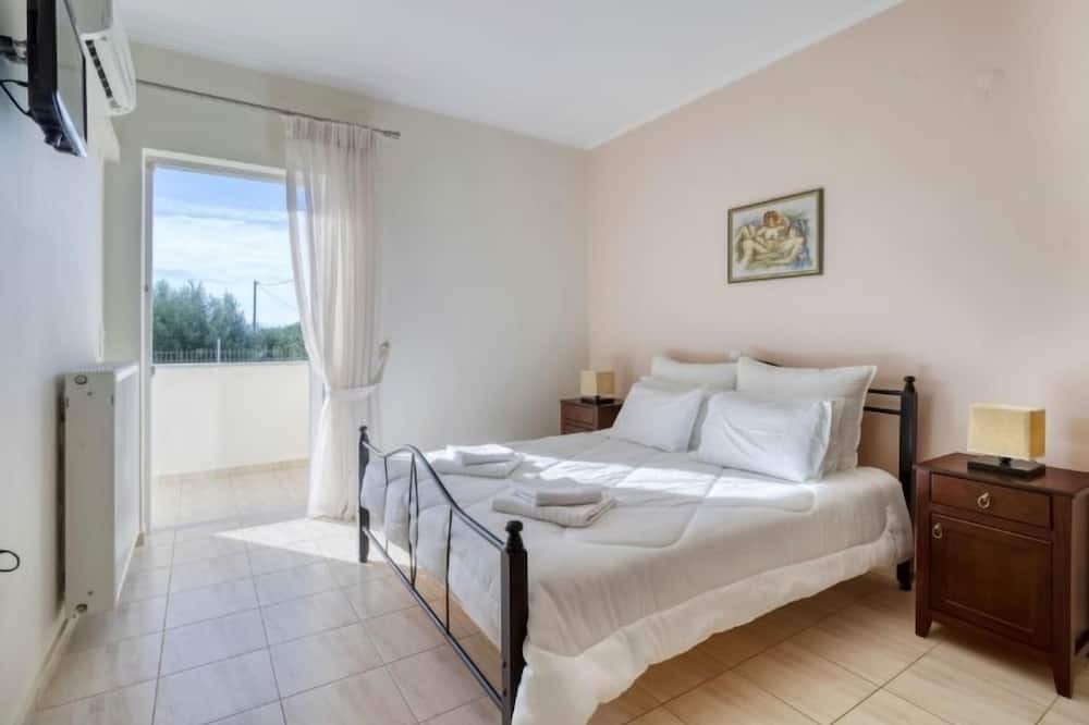 Photo of Bedroom in Stavromenos
