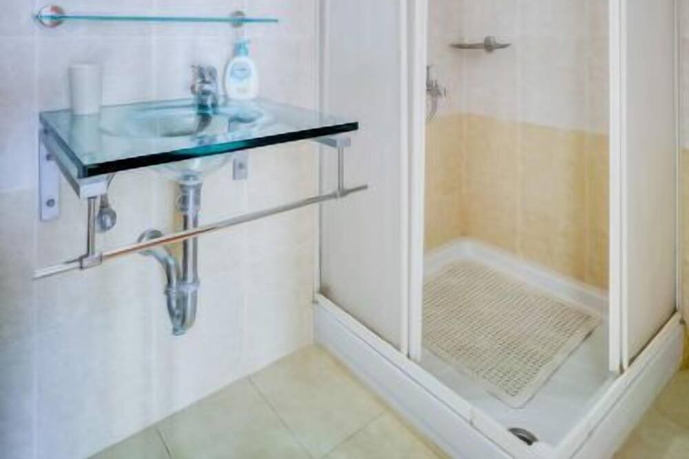 Photo of Bathroom in Stavromenos