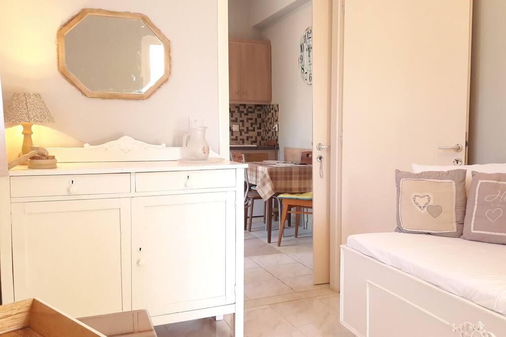 Photo of Bedroom in Leivathos