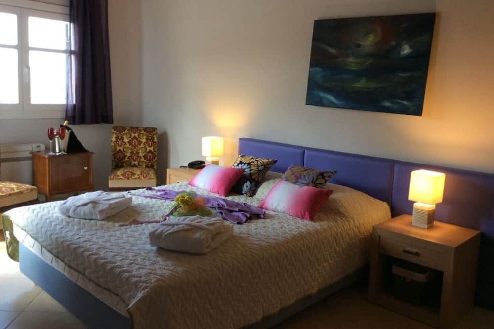 Photo of Bedroom in Agia Pelagia