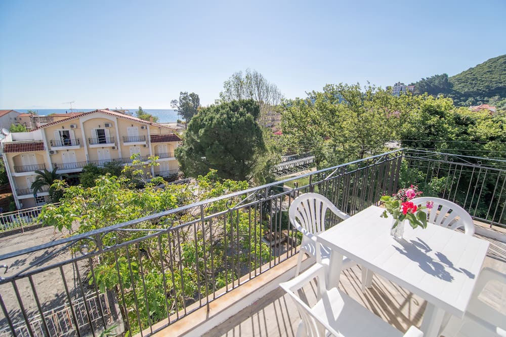 Photo of Patio Balcony in Poros