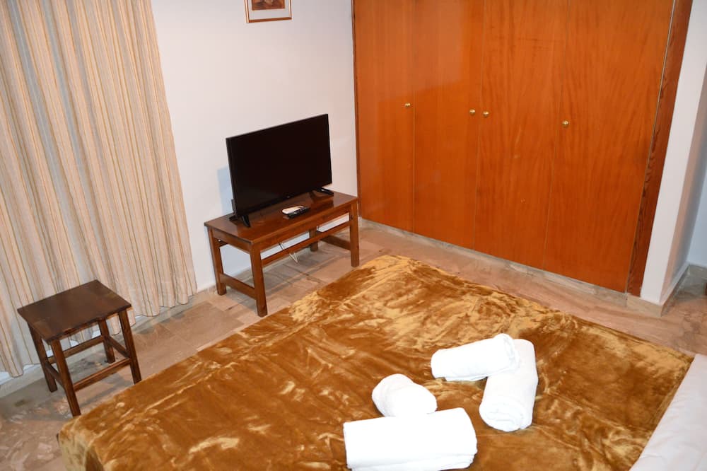 Photo of Bedroom in Poros