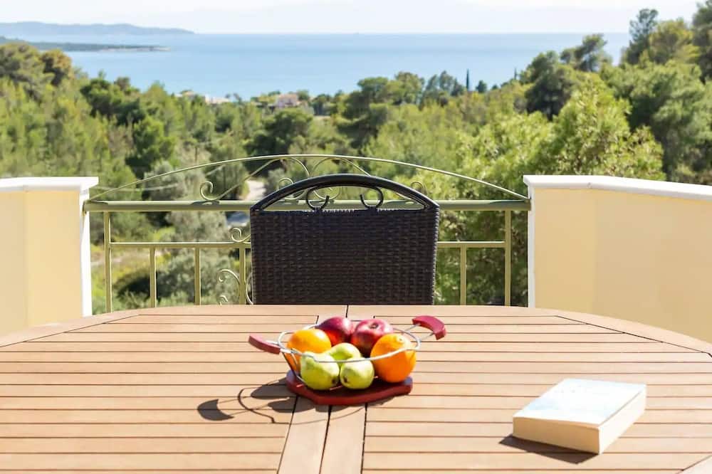 Photo of Patio Balcony in Kilada