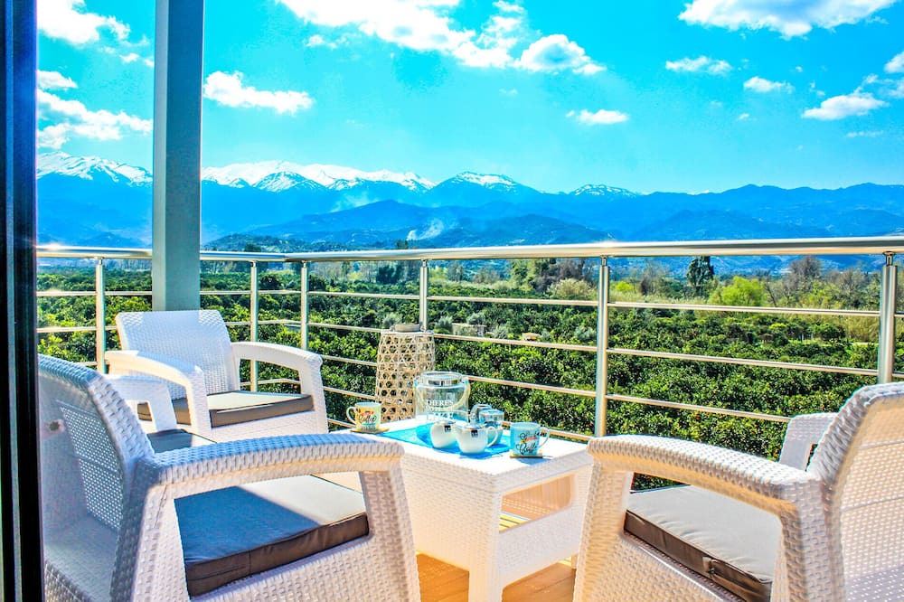 Photo of Patio Balcony in Alikianos
