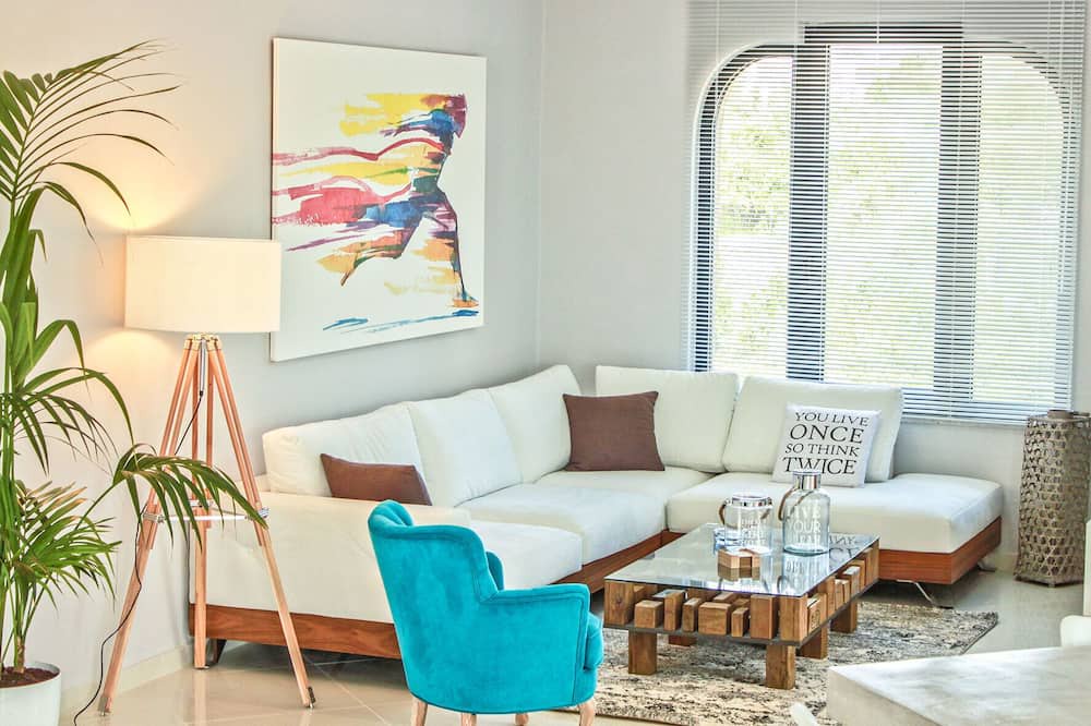 Photo of Livingroom in Alikianos
