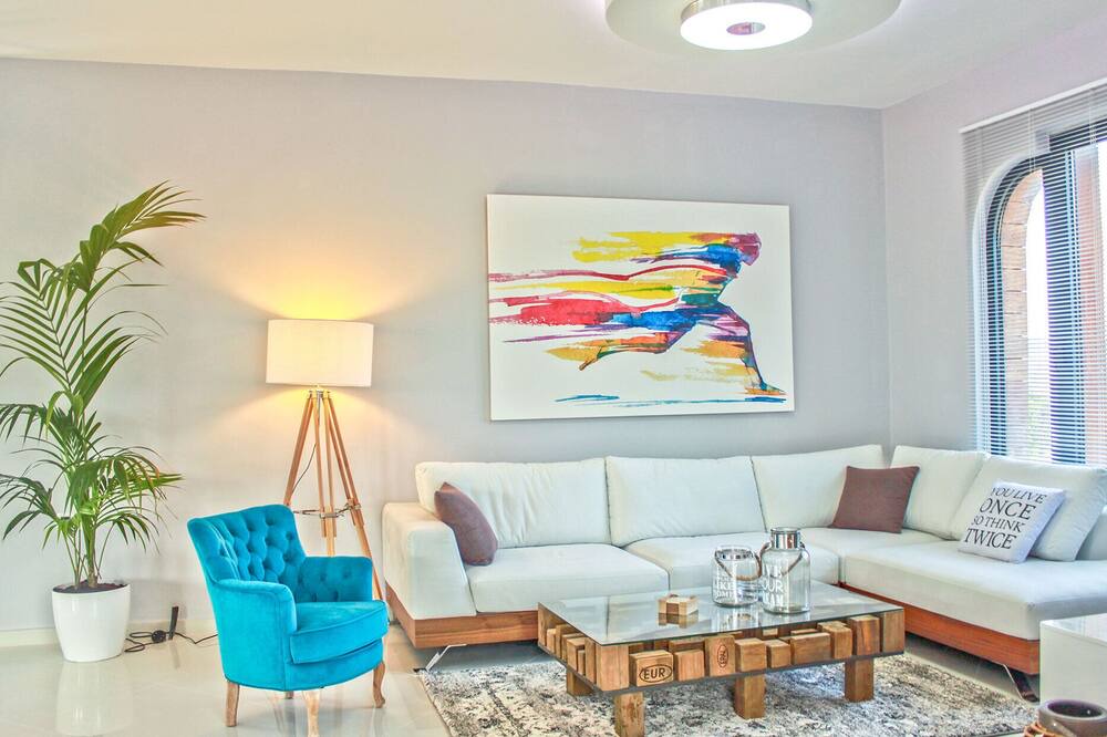 Photo of Livingroom in Alikianos
