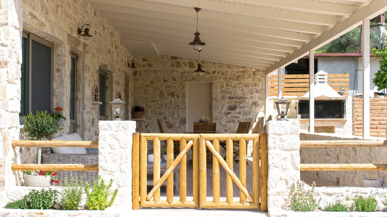 Photo of Outdoor in Loulos