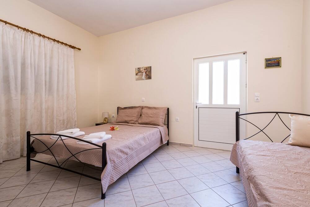 Photo of Bedroom in Sfinari
