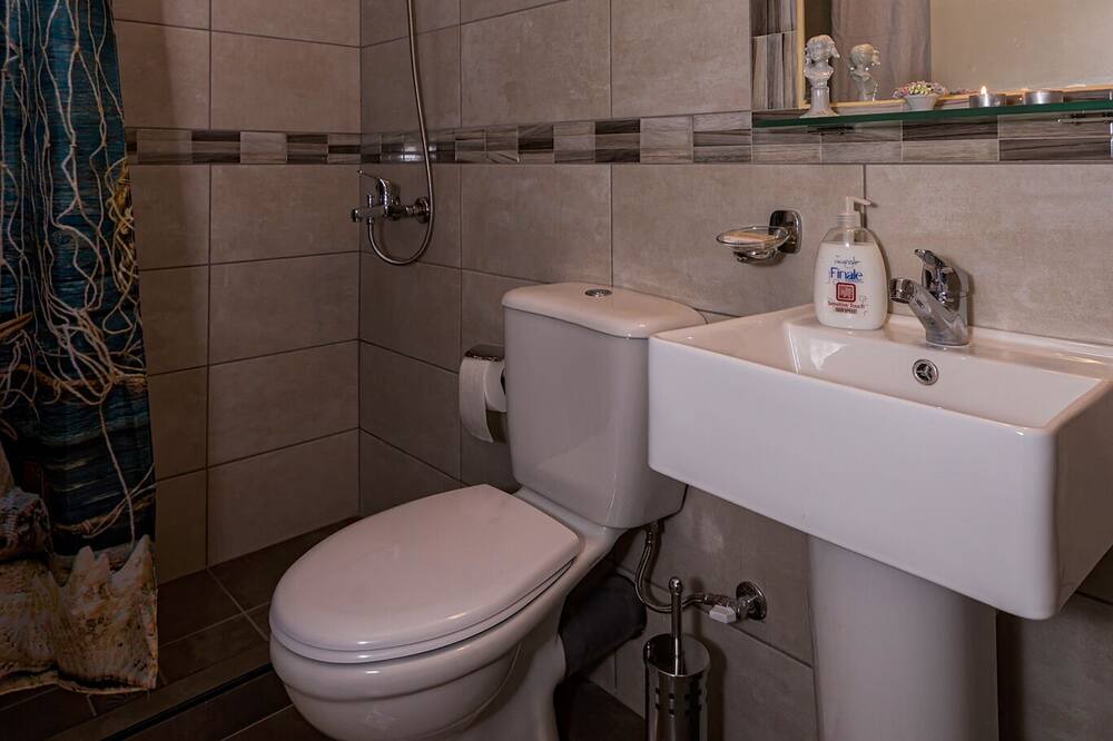 Photo of Bathroom in Sfinari