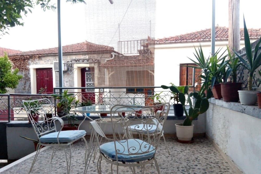 Photo of Patio Balcony in Skala Kallonis