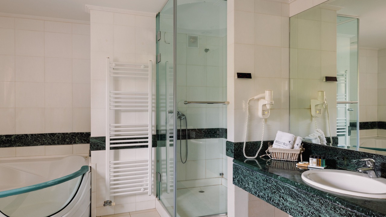 Photo of Bathroom in Kallithea