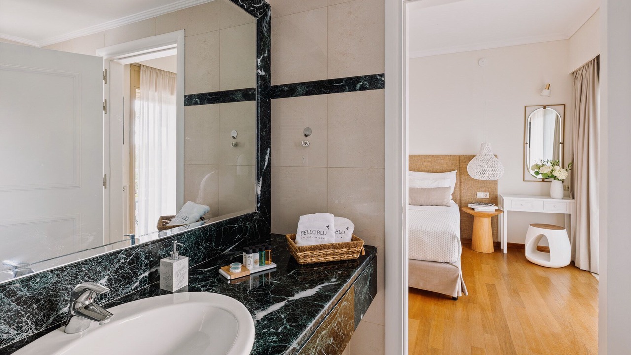 Photo of Bathroom in Kallithea