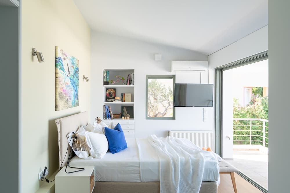Photo of Bedroom in Kato Rodini