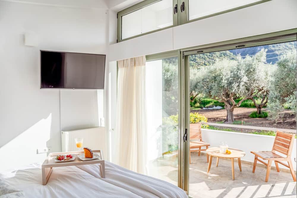 Photo of Bedroom in Kato Rodini