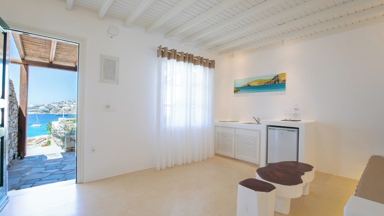 Photo of Bedroom in Platis Gialos