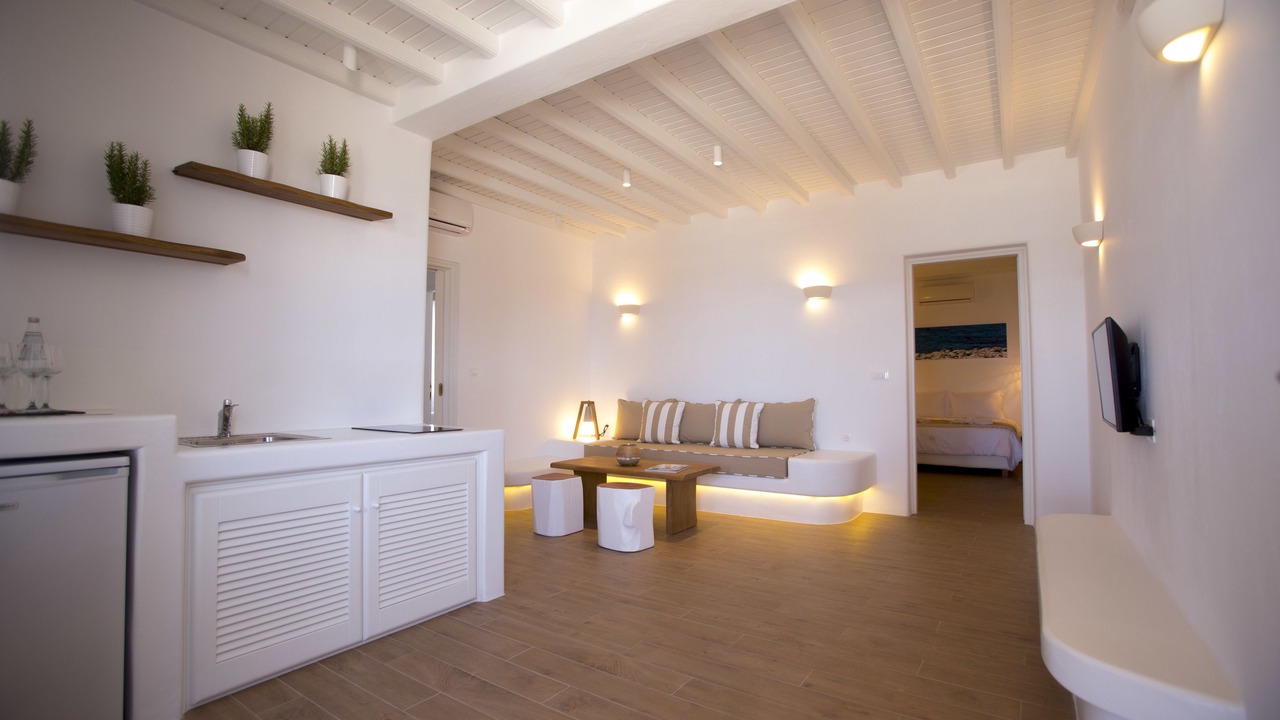Photo of Bedroom in Platis Gialos