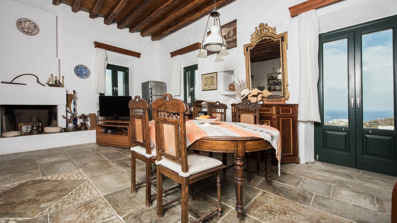 Photo of Livingroom in Platis Gialos