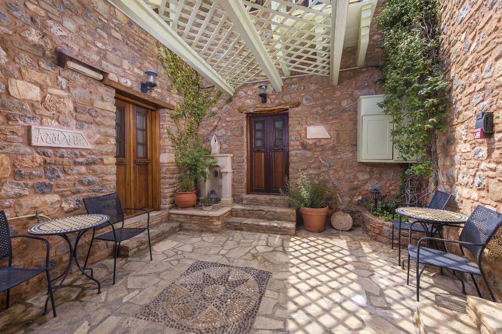 Photo of Patio Balcony in Anatoli