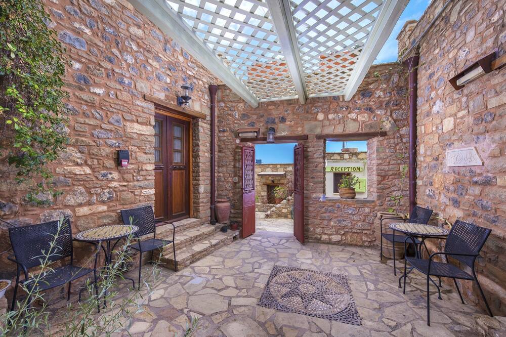 Photo of Patio Balcony in Anatoli