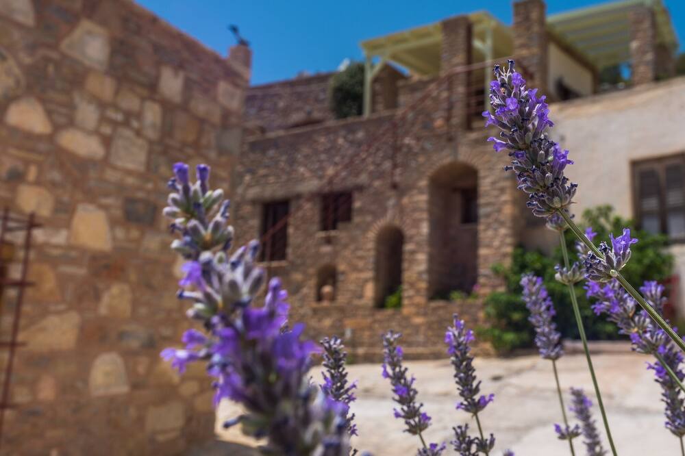 Photo of Outdoor in Anatoli