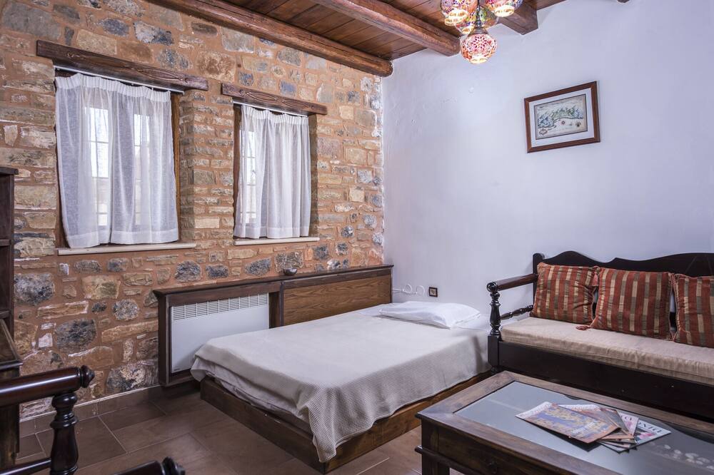 Photo of Bedroom in Anatoli