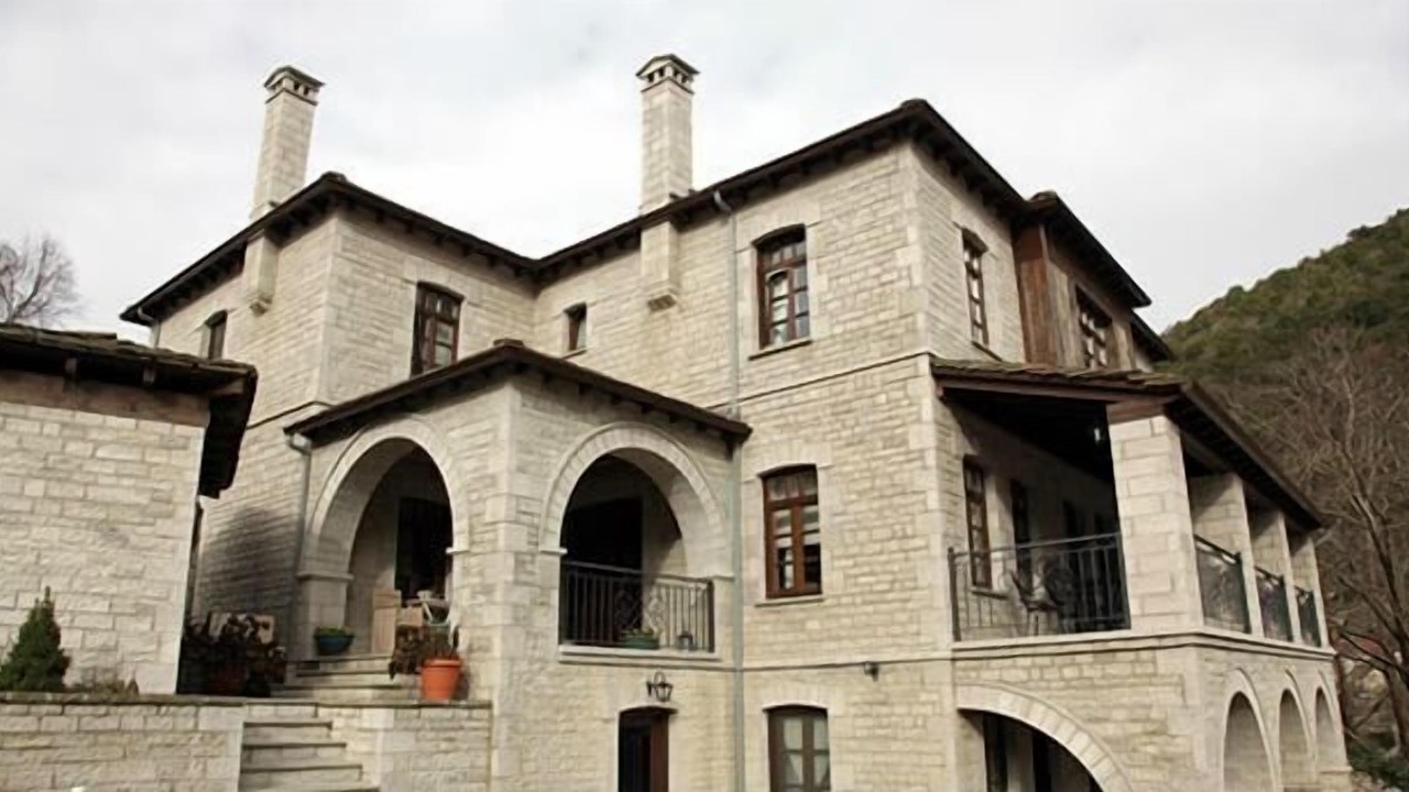 Photo of Outdoor in Asprangeloi