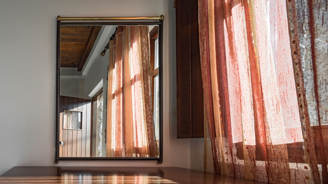 Photo of Others in Omales