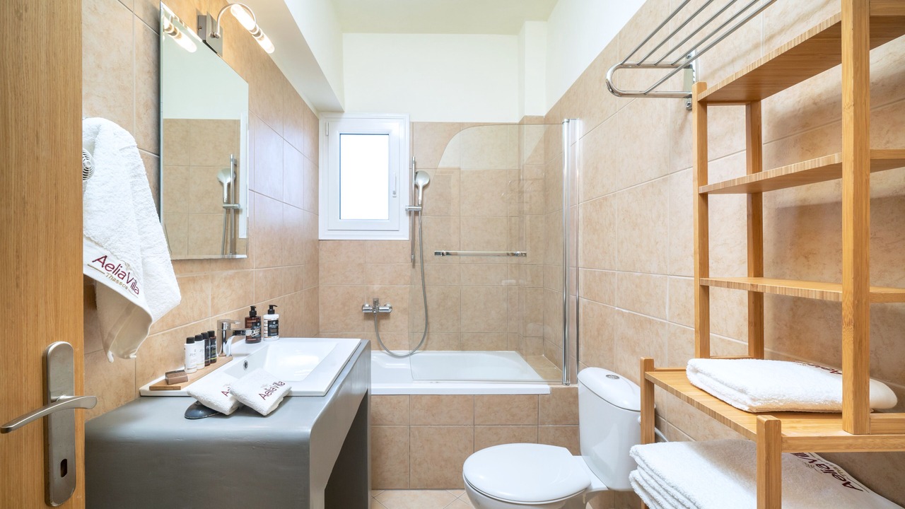 Photo of Bathroom in Thasos Town