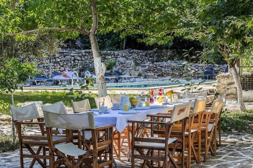 Photo of Outdoor in Mylopotamos