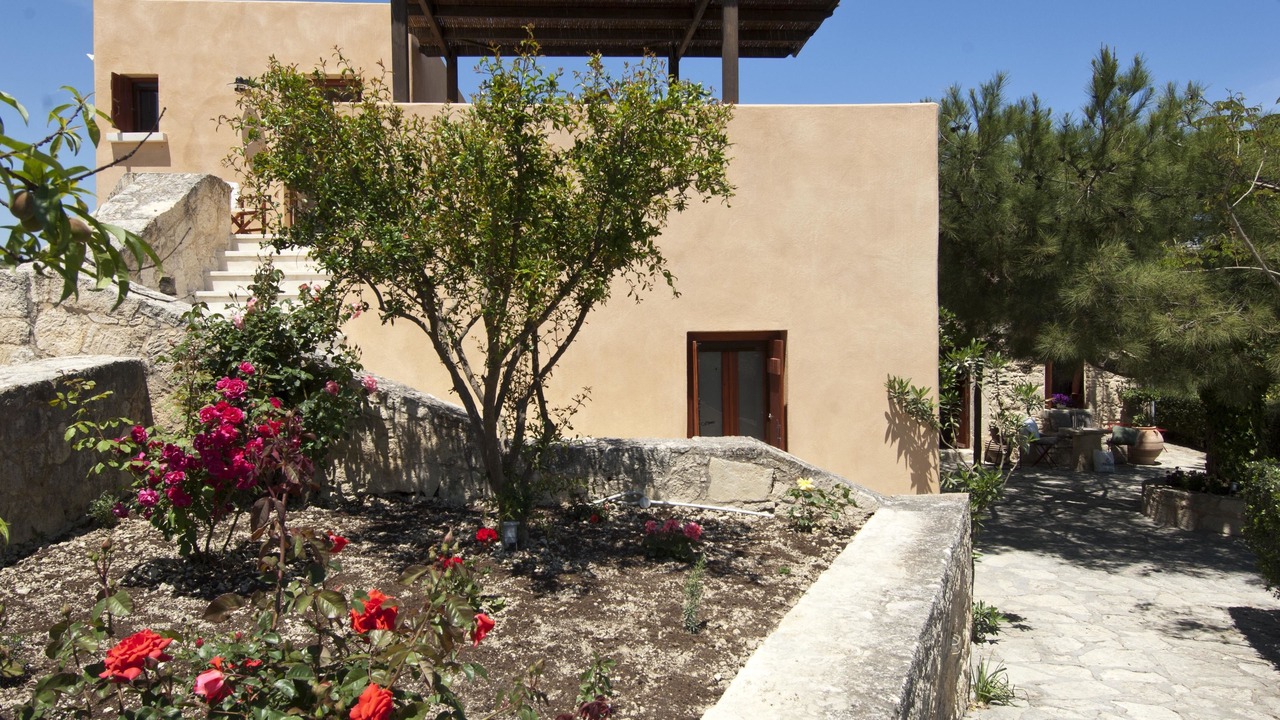 Photo of Outdoor in Skalani