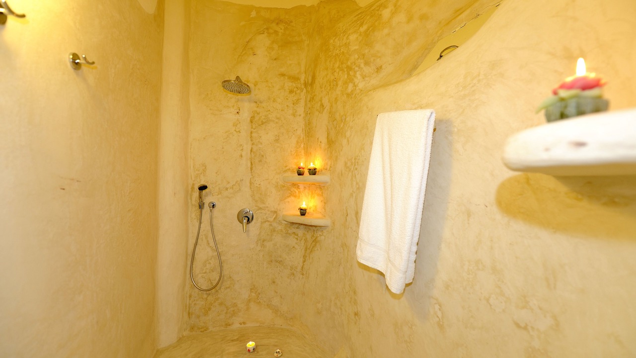 Photo of Bathroom in Tripiti