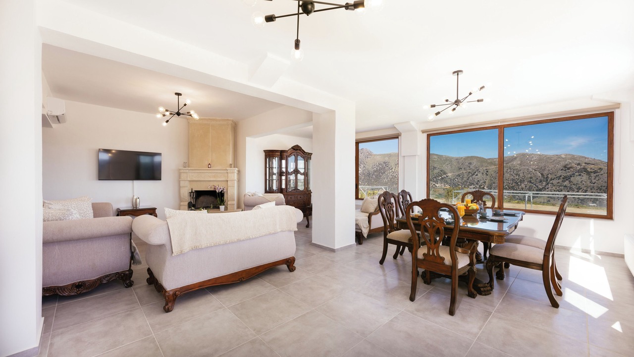 Photo of Livingroom in Filaki