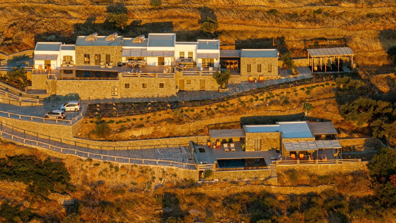 Photo of Outdoor in Platis Gialos