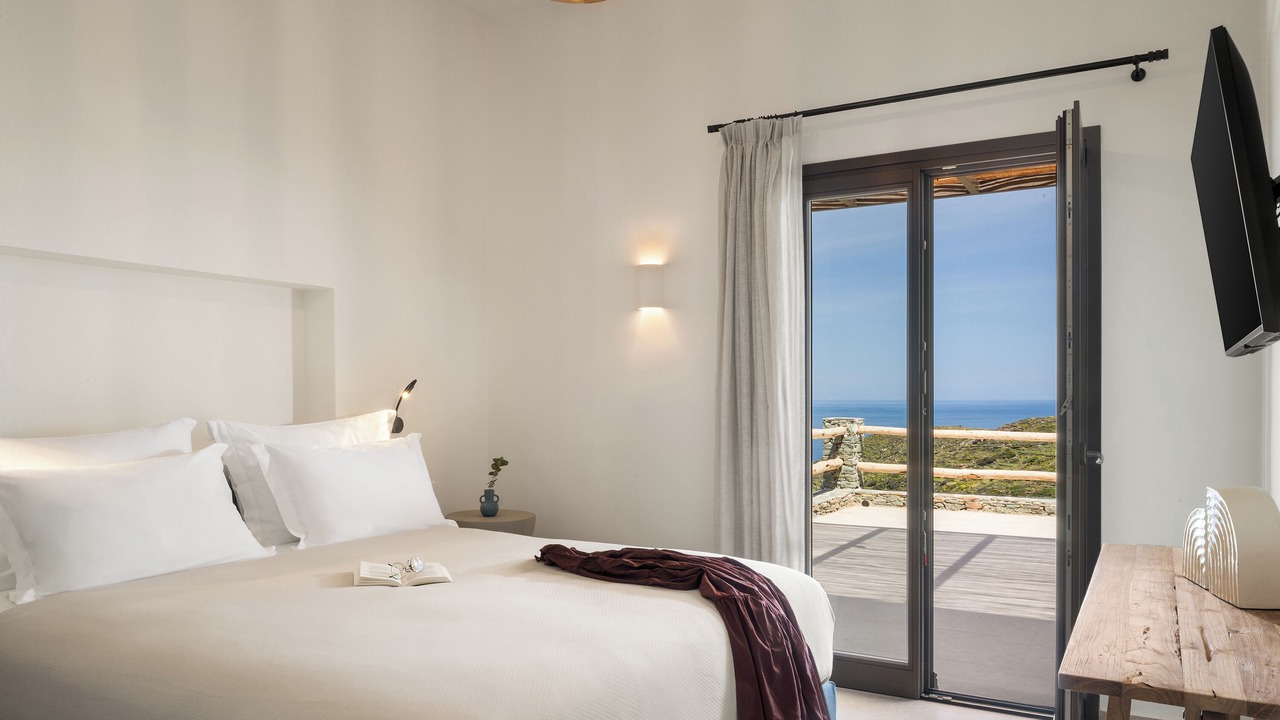 Photo of Bedroom in Platis Gialos