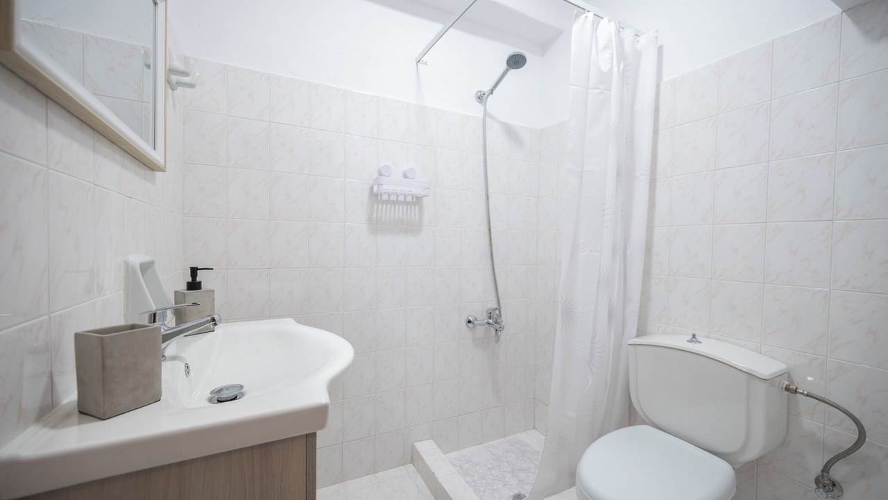 Photo of Bathroom in Ixia