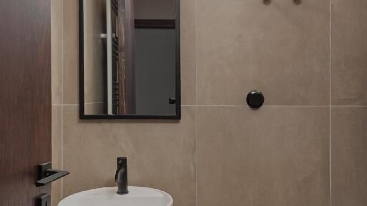 Photo of Bathroom in Ioannina Town Centre