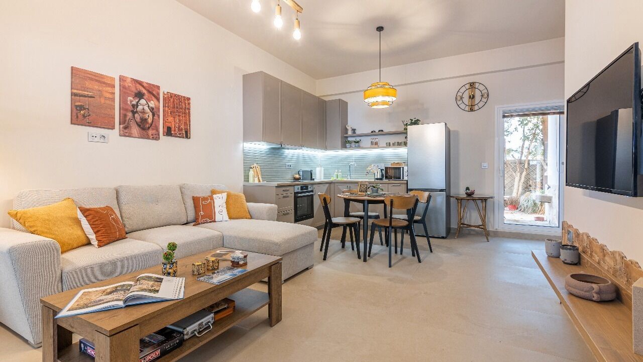 Photo of Livingroom in Analipsi