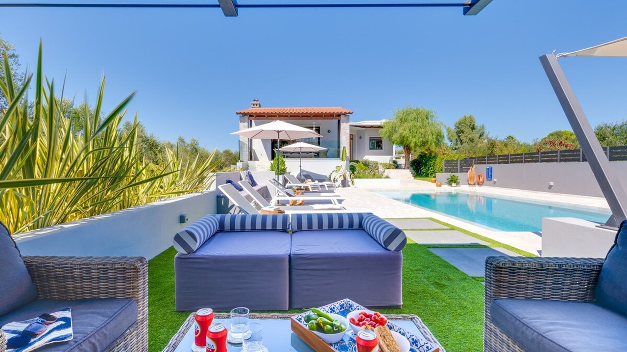 Photo of Outdoor in Pitharion