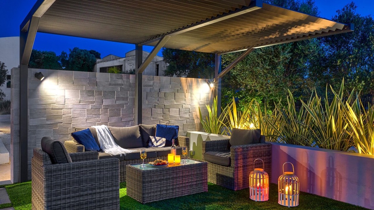 Photo of Patio Balcony in Pitharion