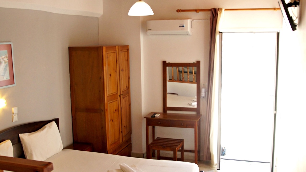Photo of Bedroom in Loutro