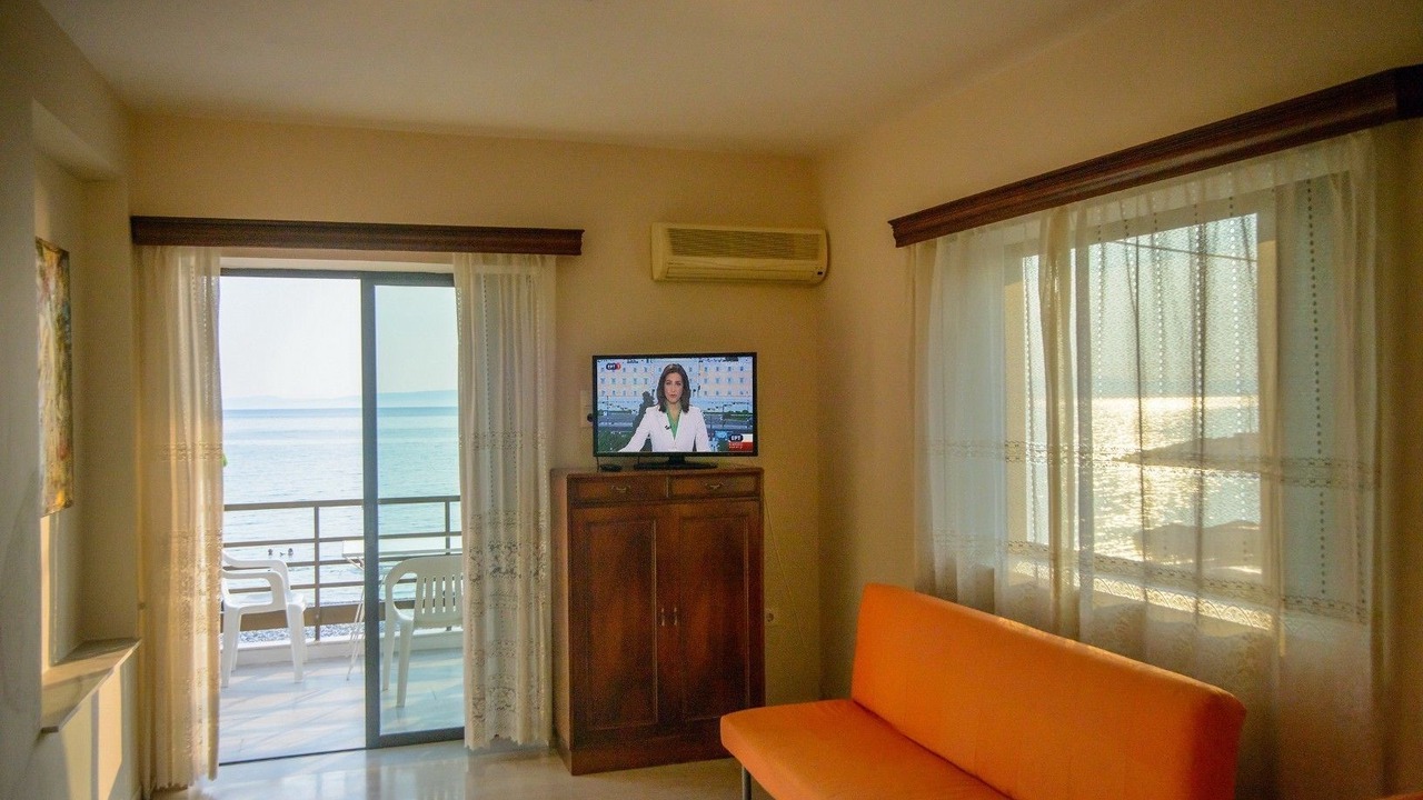 Photo of Livingroom in Akrogialion