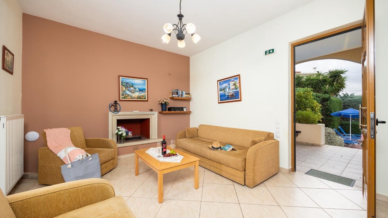 Photo of Livingroom in Roussospiti