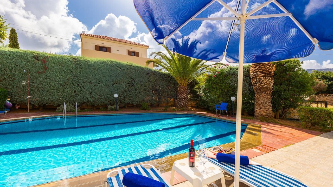 Photo of Outdoor in Roussospiti