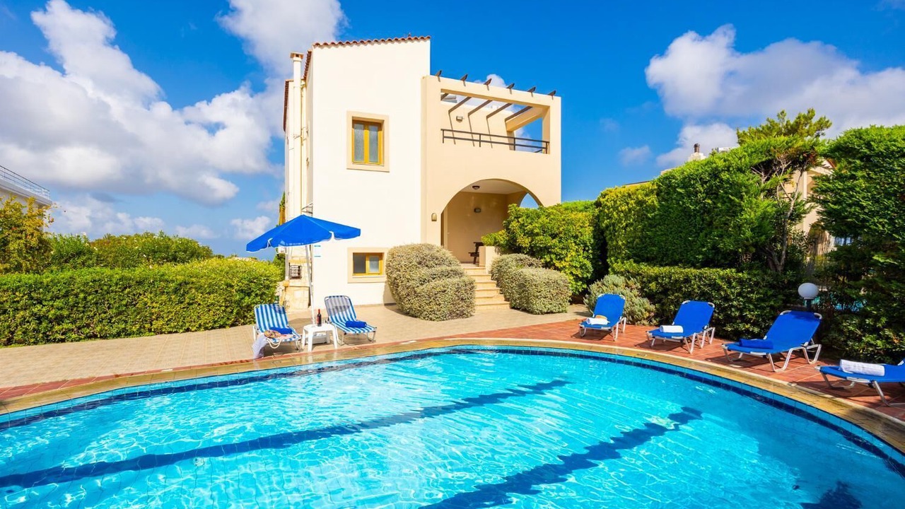 Photo of Outdoor in Roussospiti