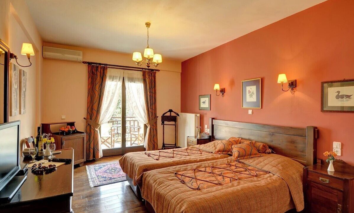 Photo of Bedroom in Lake Plastiras