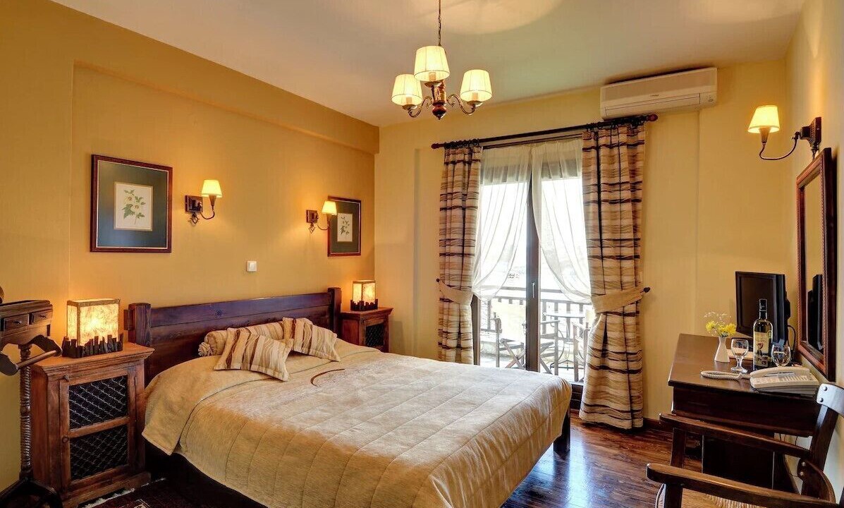 Photo of Bedroom in Lake Plastiras