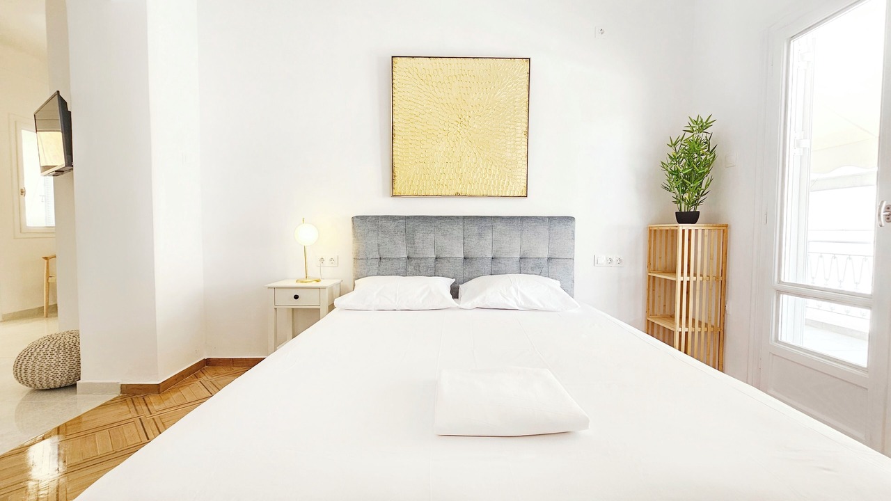 Photo of Bedroom in Platia Viktorias