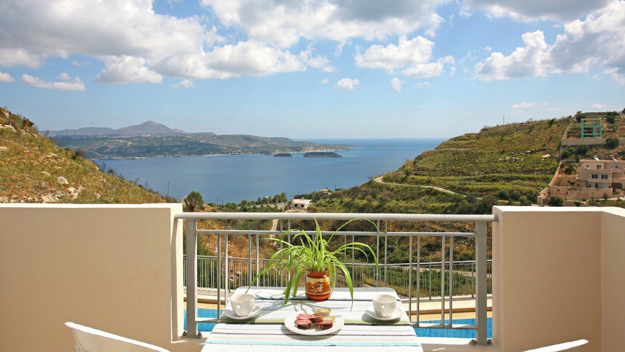 Photo of Patio Balcony in Megala Chorafia