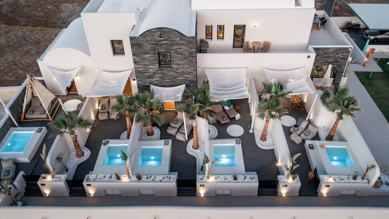 Photo of Outdoor in Kamari